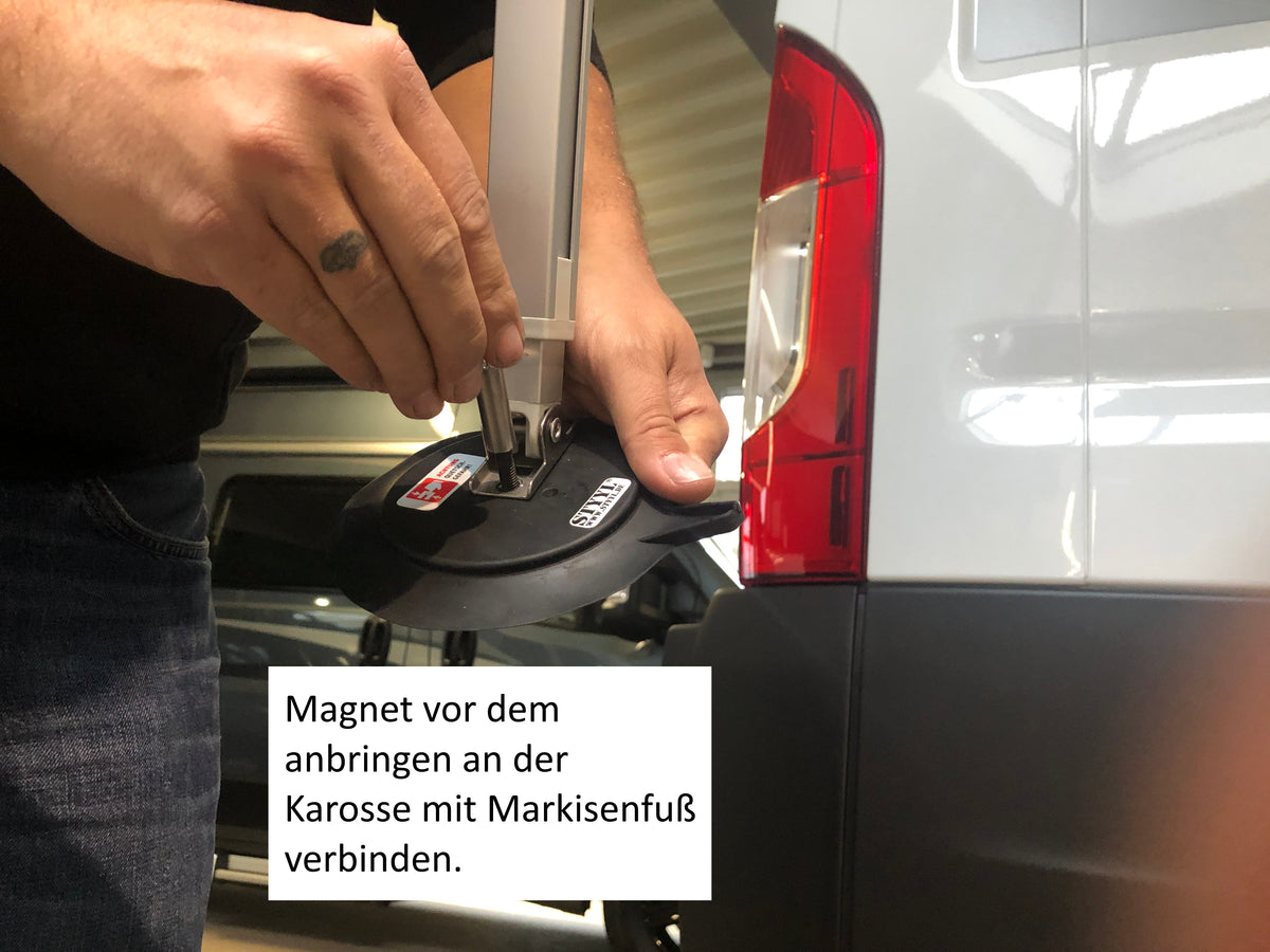 Magnethalterset für die Markisenstützfüße an Blechkarosserien für Bus, Van und Kastenwagen