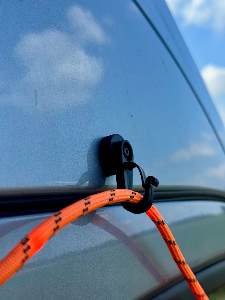 Befestigungsset Lichterketten / Leuchttau mit Magnet- und Kederhaken