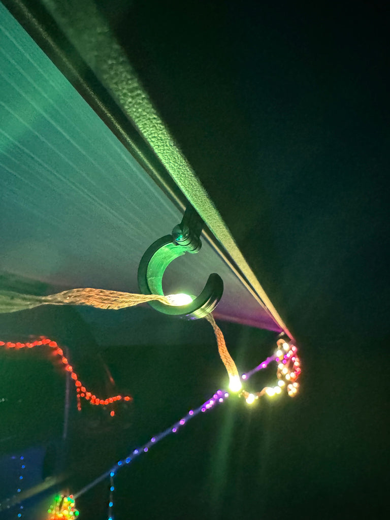 Befestigungsset Lichterketten / Leuchttau mit Magnet- und Kederhaken