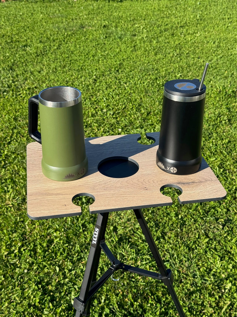 TuttY-HolztablettY – der elegante Magnet-Beistelltisch in edler Eichenoptik