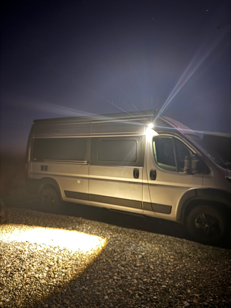 MagicShine EVO 1700 LED Frontscheinwerfer mit Fernbedienung und Magnetoption