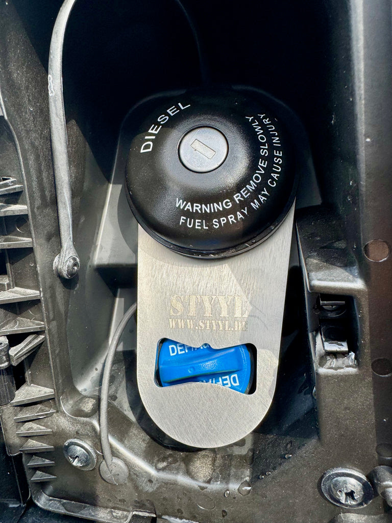 AdBlue Verschluss Sicherung Edelstahl passend für Kastenwagen Ducato Jumper Boxer bis BJ 2024