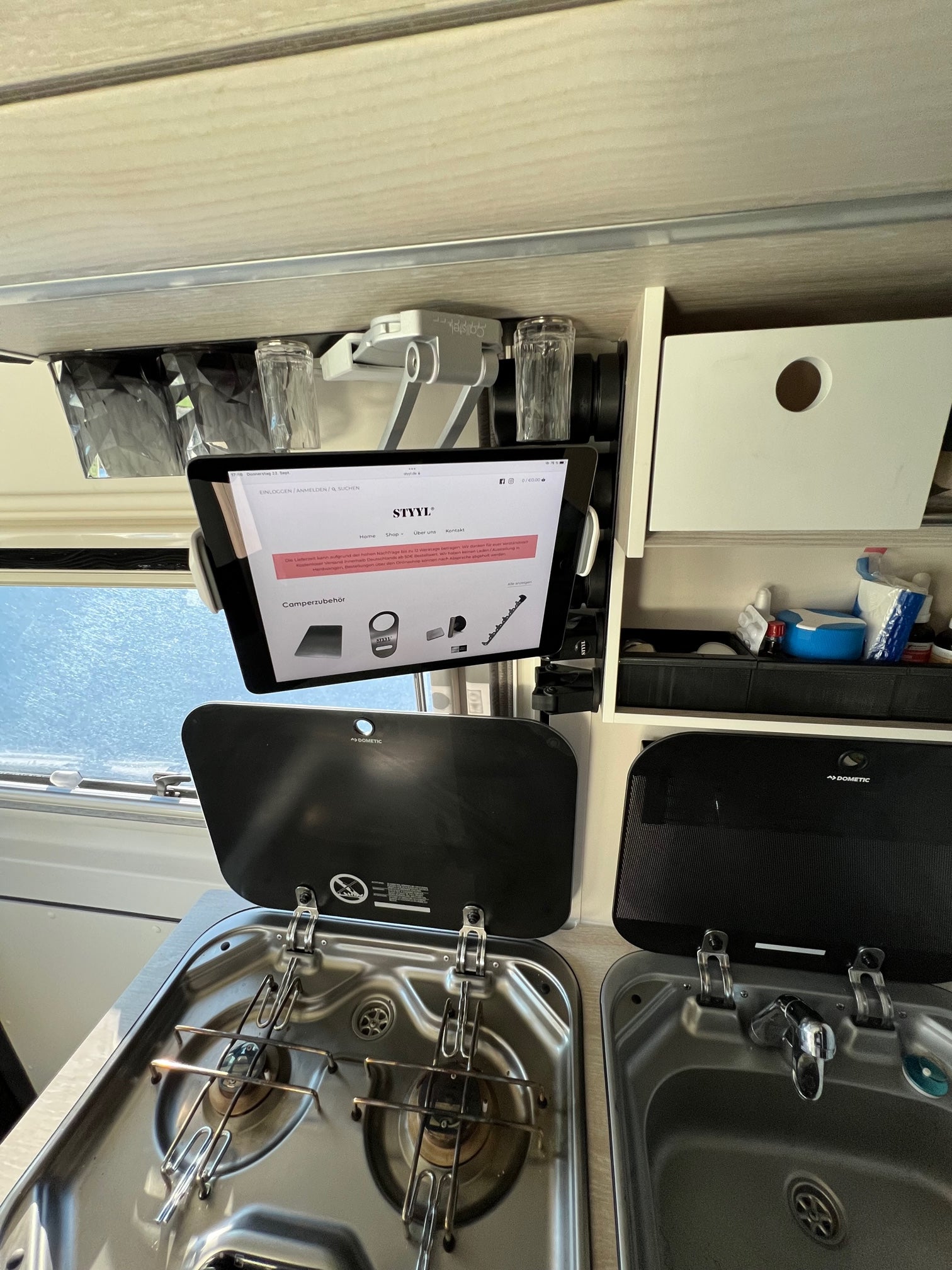 Tablet Magnethalter Tablet Halterung inkl. Magnethalter / Haftgründe – STYYL GmbH